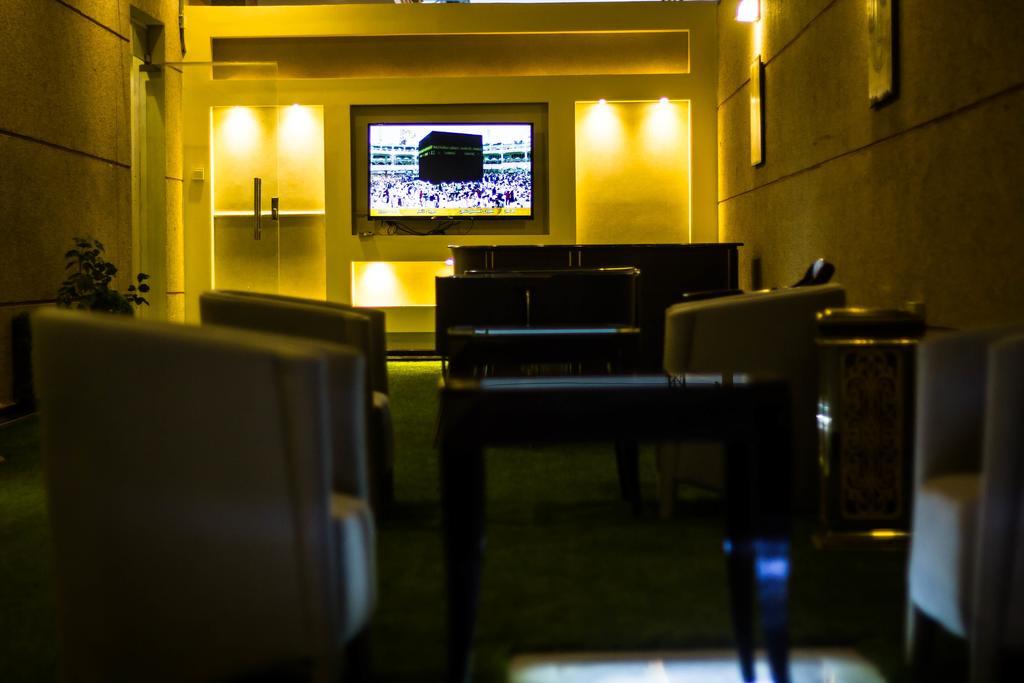 ריאד Rest Night Serviced Apartments- Alhamra מראה חיצוני תמונה The interior of the lounge