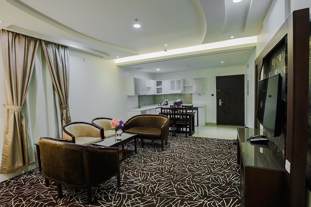 ריאד Rest Night Serviced Apartments- Alhamra חדר תמונה Suite