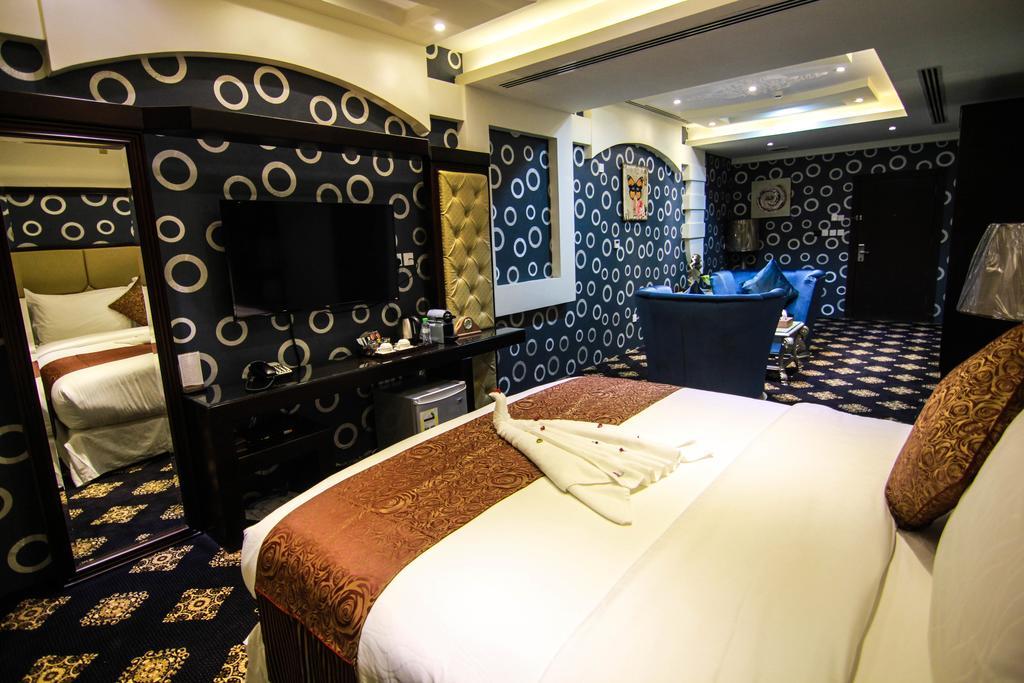 ריאד Rest Night Serviced Apartments- Alhamra מראה חיצוני תמונה Suite