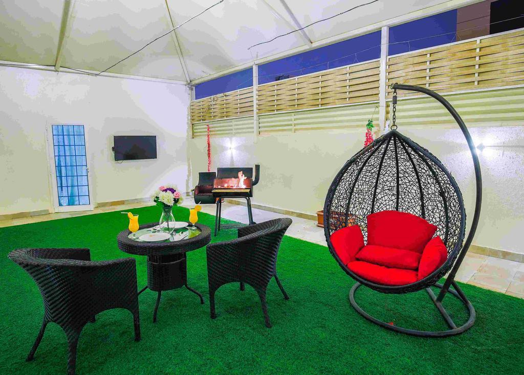 ריאד Rest Night Serviced Apartments- Alhamra מראה חיצוני תמונה The interior of a tent